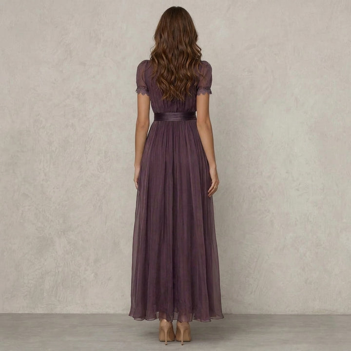 Flavia | Abito lungo con scollo in pizzo