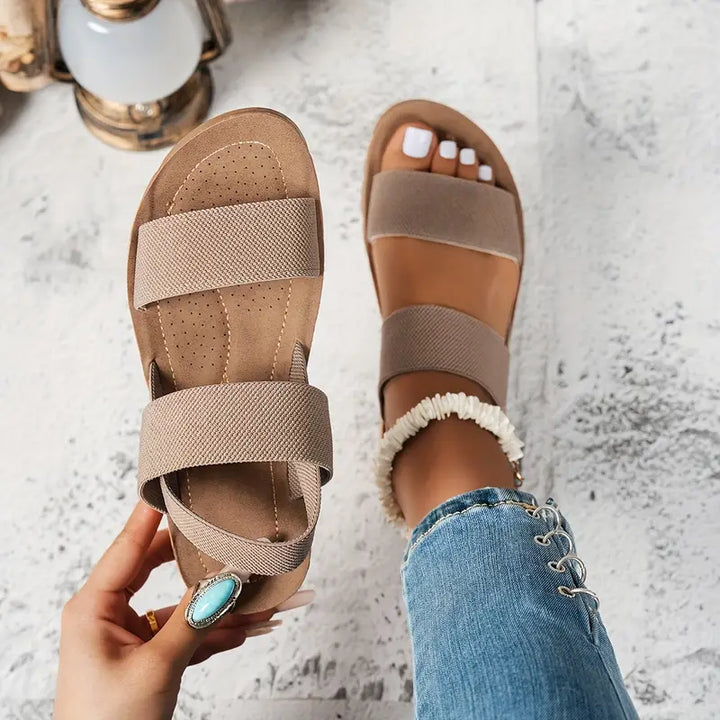 Sandali estivi oversize BreezeStride™