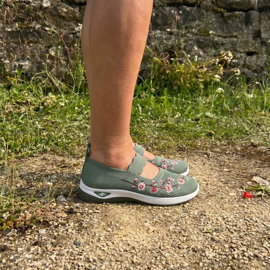 ErgoFlora™ - Sneakers con motivi floreali e comfort ortopedico